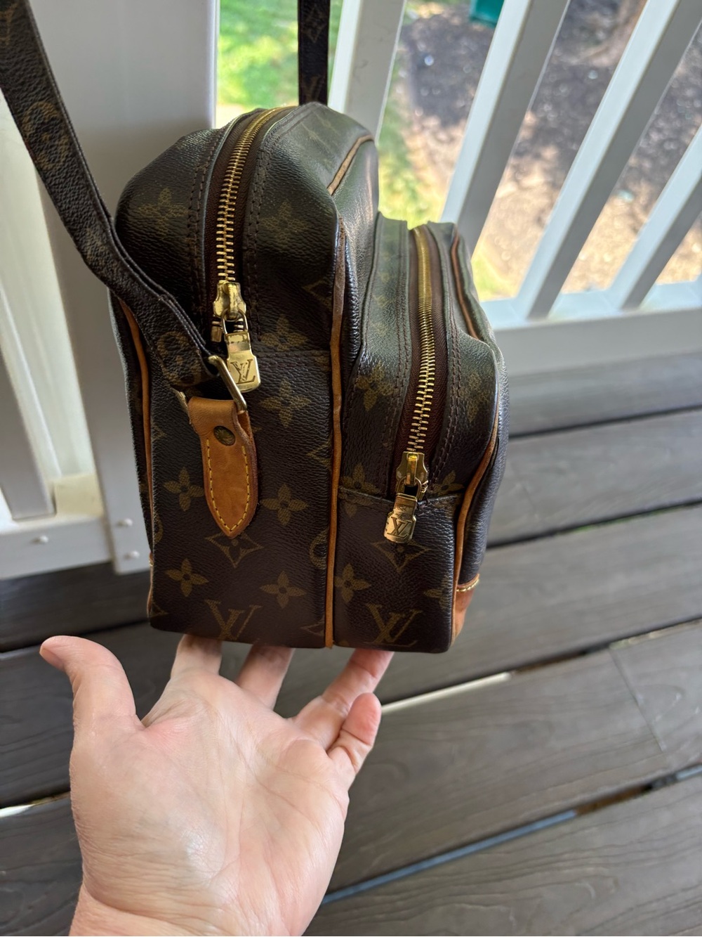 Louis Vuitton Vintage Nile Crossbody Messenger Bag Monogram Canvas Brown *READ* - Picture 4 of 17